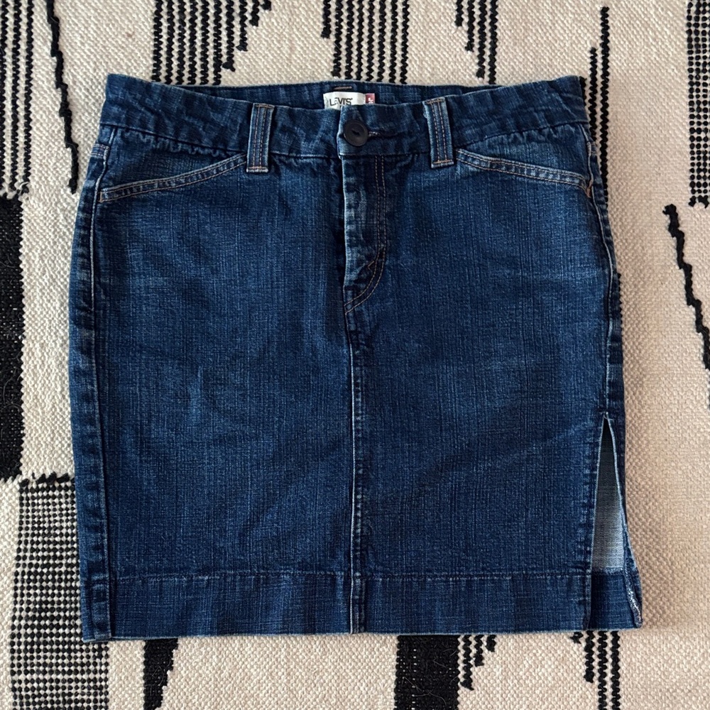 Levi's Dark Blue Denim Skirt with Side Slit
